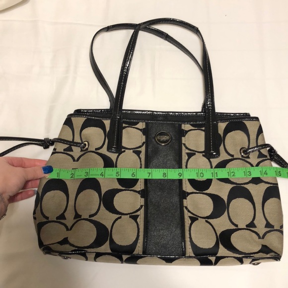 Coach Handbags - 💥 LOWEST PRICE